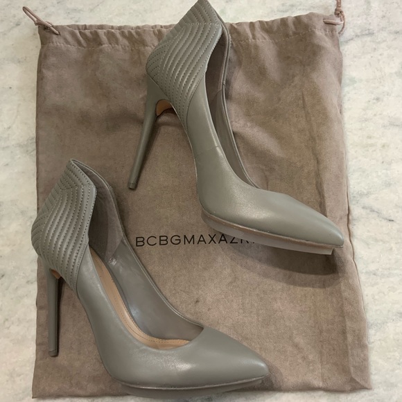 BCBGMaxAzria Grey Heels - Picture 4 of 6